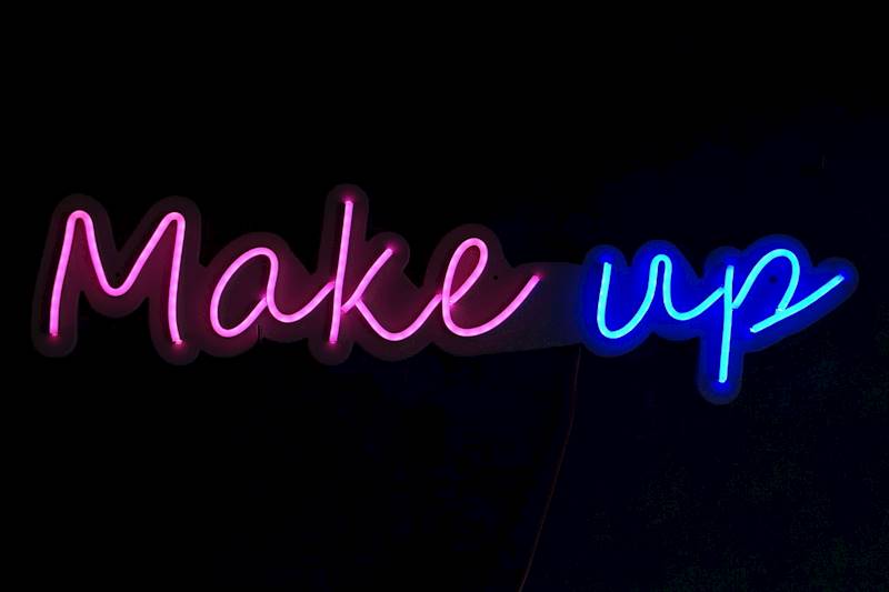 neon Make up 65x18 cm