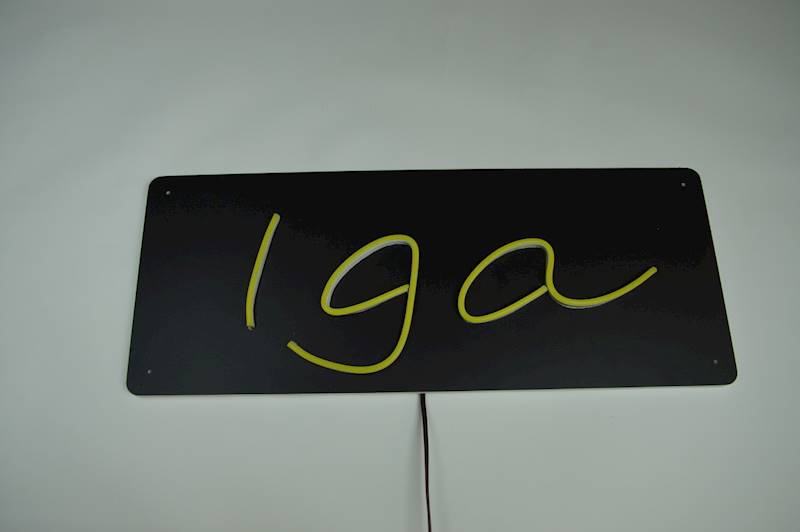 neon Iga 50x20 cm
