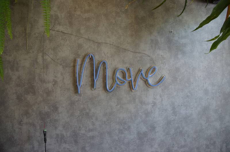 neon Move 50x23cm