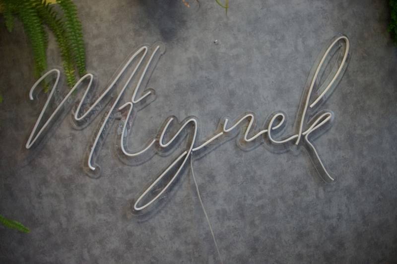 neon Młynek 180x60 cm