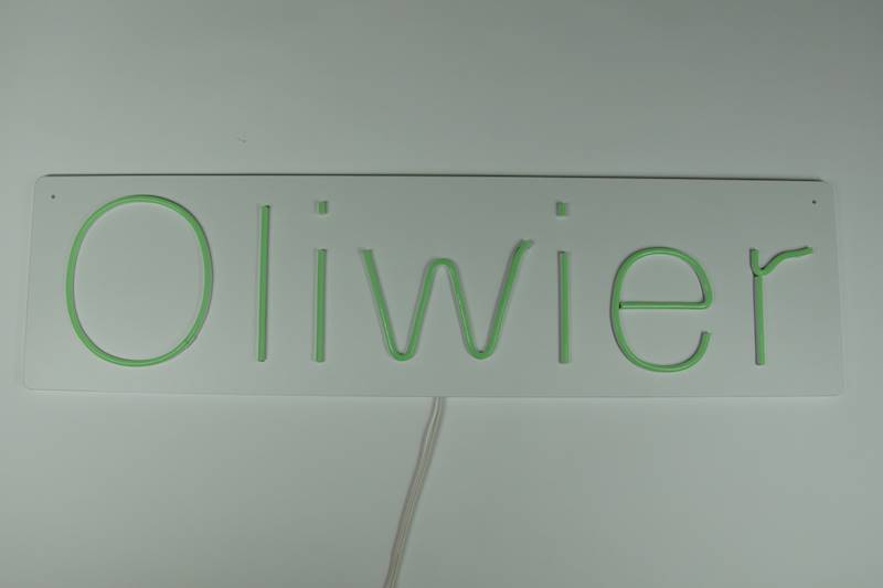 neon Oliwier 75x20 cm 
