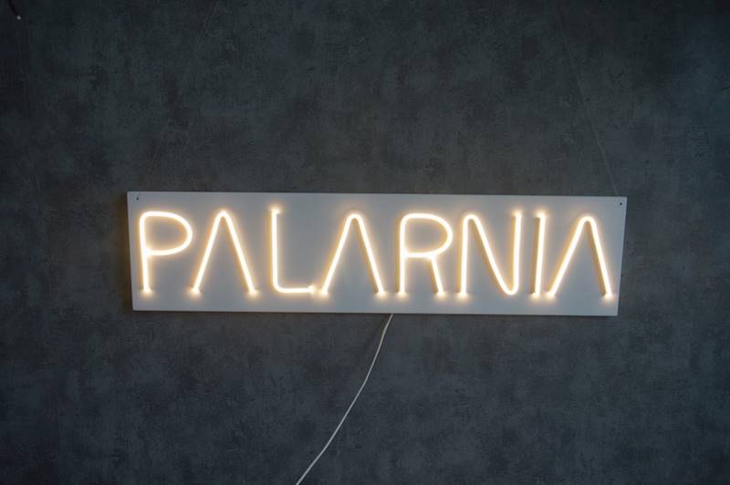 neon Palarnia 80x20 cm