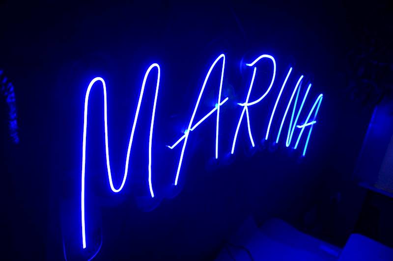 neon Marina 155x50 cm