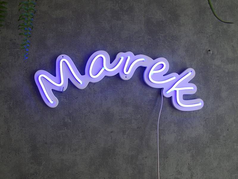 neon Marek po łuku 50x17 cm