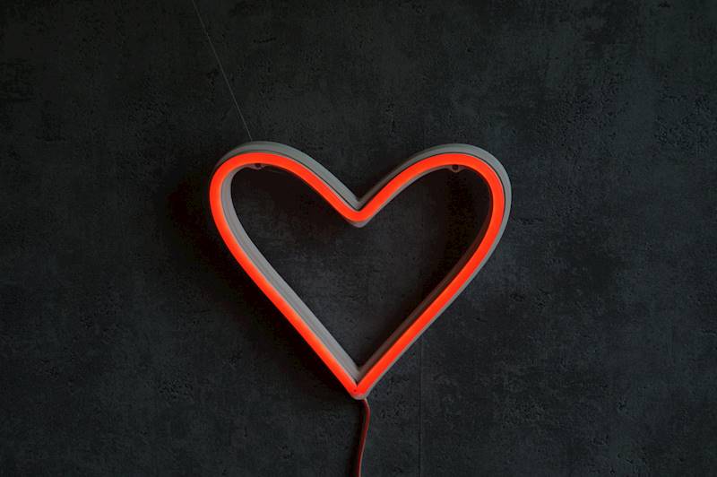 neon Serce 18x15 cm