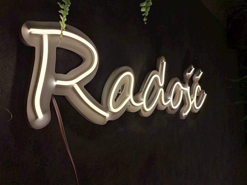 neon Radość 80x20 cm 