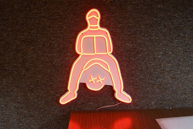 neon Postać 42x53cm