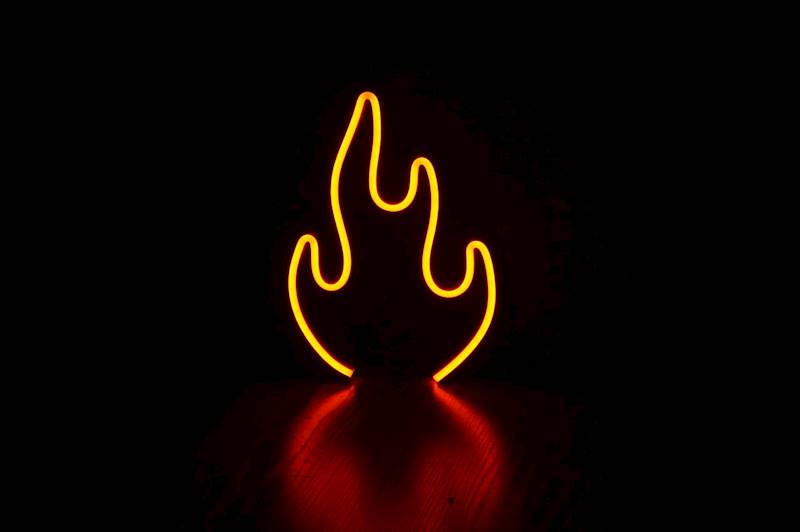 neon Płomień 18x15cm