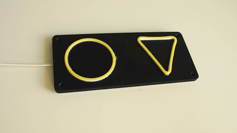 neon zewnętrzny usztywniony WC 30x13cm  