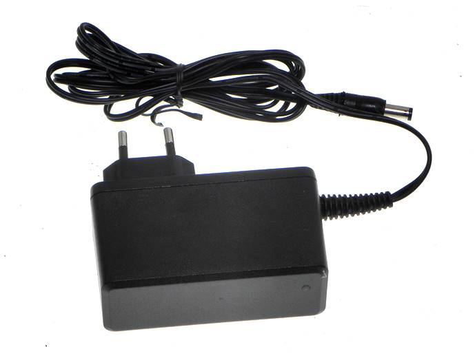 Zasilacz wtyczkowy 12V 2,5A 30W 2,5, czarny