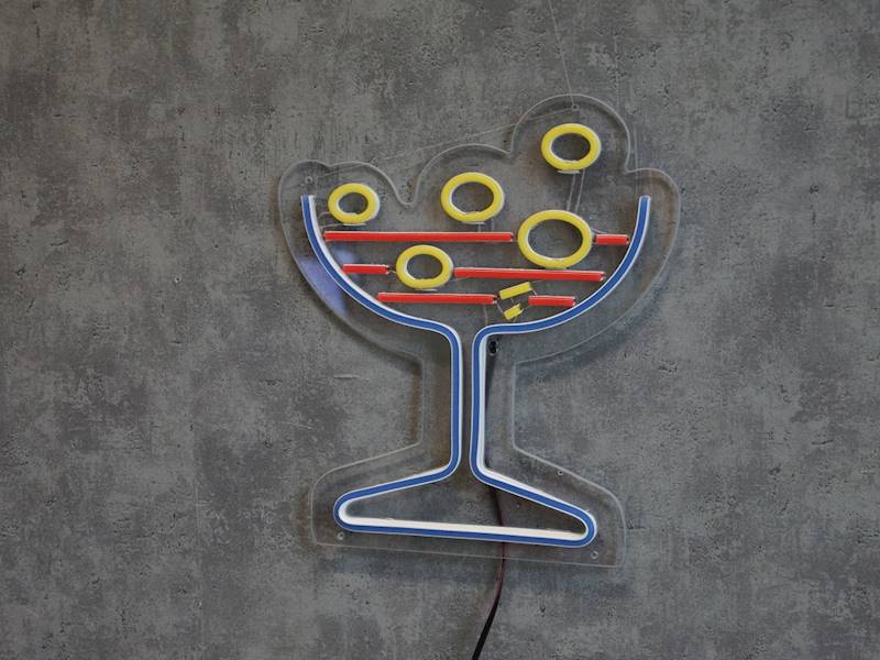 neon Kieliszek 30x12cm