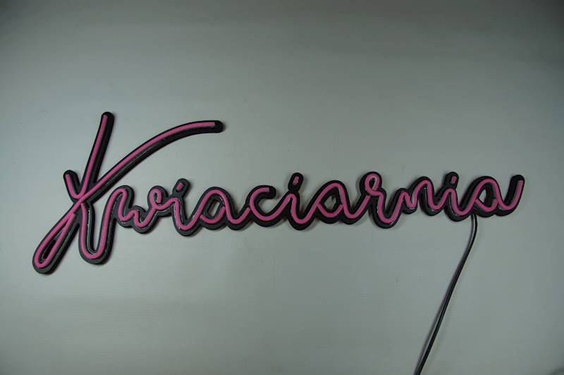 neon zewnętrzny usztywniony Kwiaciarnia 80x27cm 