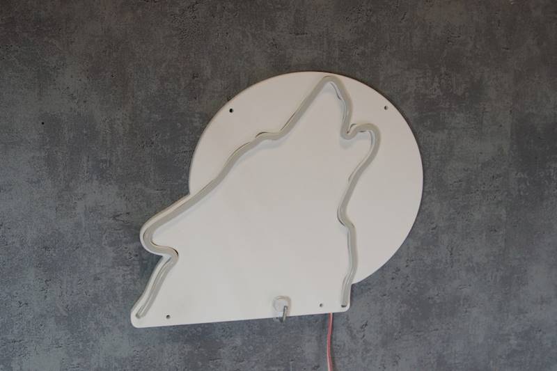 neon Wilk 28x23cm