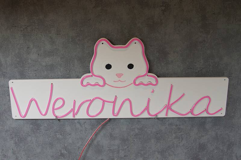 neon Weronika z kotkiem 25x68cm 
