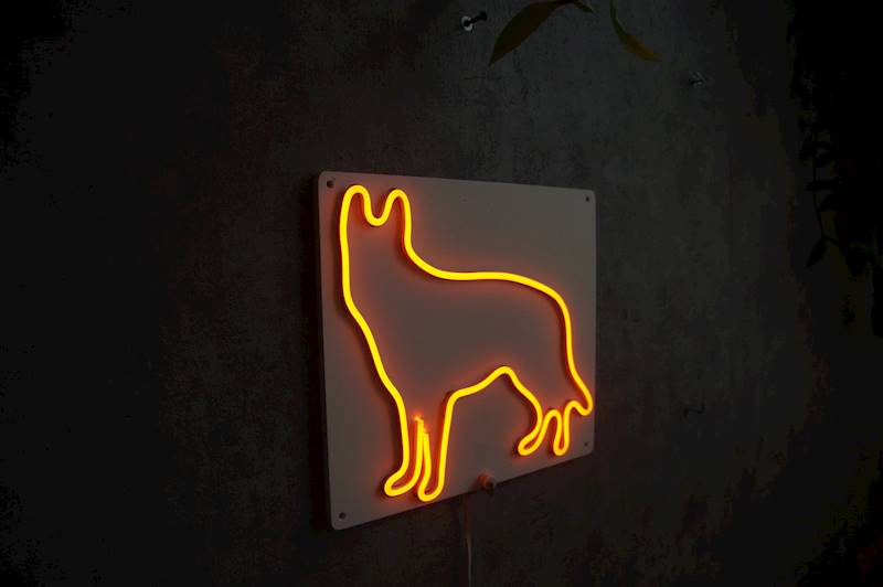 neon Owczarek patrzący 27x30cm