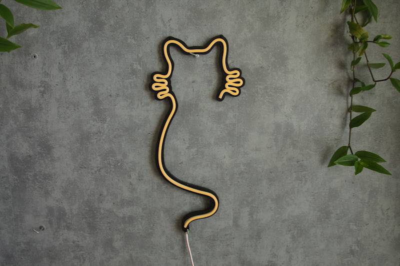 neon Kot wąsaty, czarny, 21x44 cm