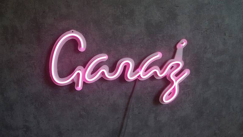 neon Garaż 48x26cm 