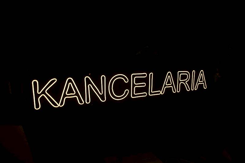 neon zewnętrzny usztywniony KANCELARIA 151x22cm