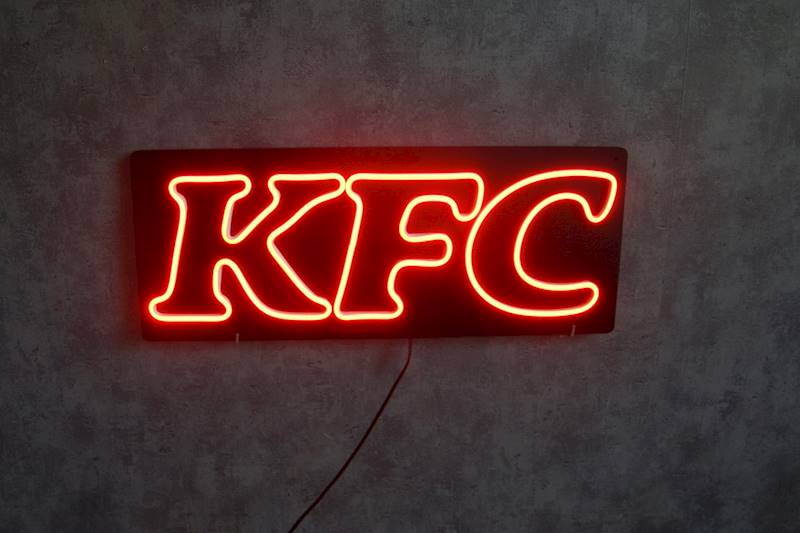 neon KFC 50x20cm
