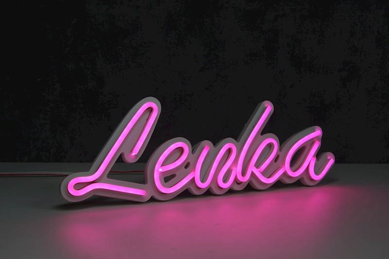 neon stojący Lenka 36x12cm