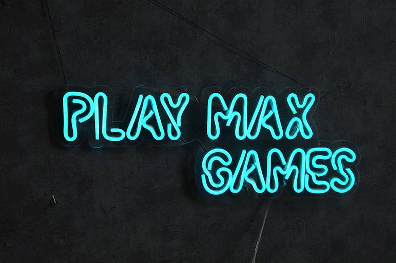 neon Play Max Games 50x19cm