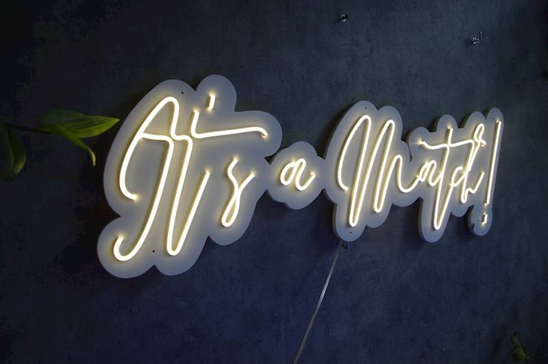 neon It's a Match 90x30cm