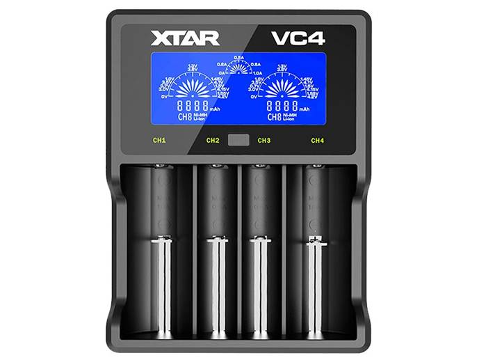 Ładowarka  akumulatorów uniwersalna XTAR VC4