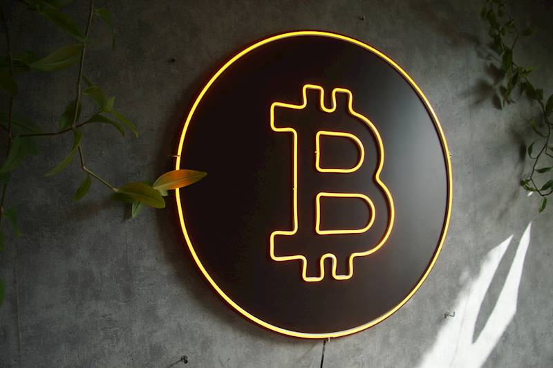 neon Bitcoin 70x70cm