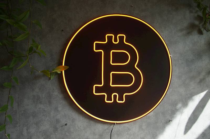 neon Bitcoin 70x70cm