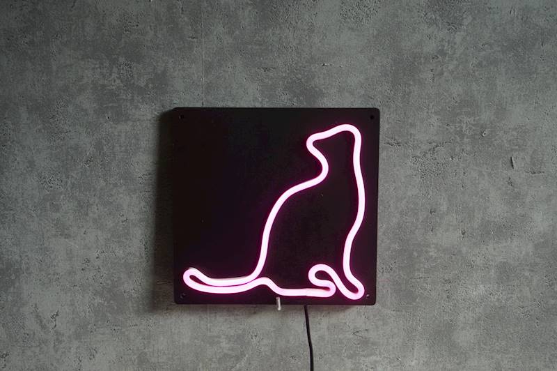 neon Kot w zadumie, czarny, 20x19,5