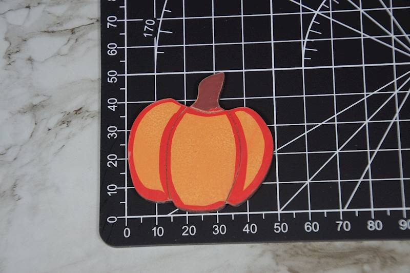 magnes Dynia czerwono-pomarańczowa5x5cm 