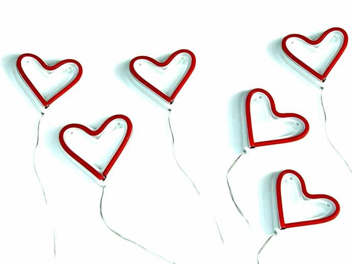 neon Sześć serc, biały 9x8cm (razy 6) 