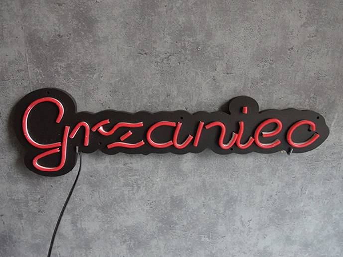 neon Grzaniec 52x15cm czarne tło
