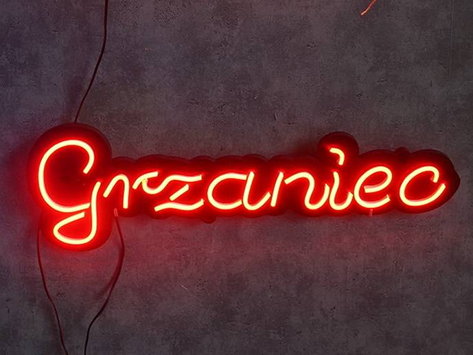 neon Grzaniec 60x20cm z przyssawkami czarne tło