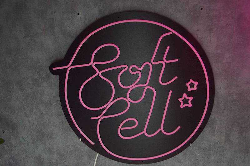 Neon Soft Cell czarny inline 50x49 cm 