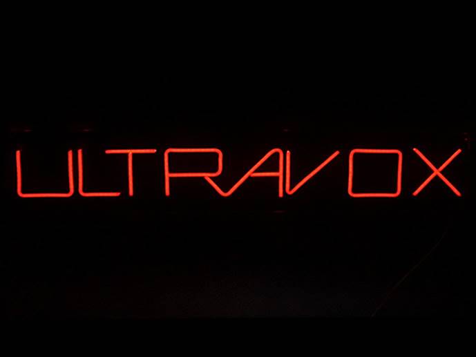 neon ULTRAVOX 100x18cm