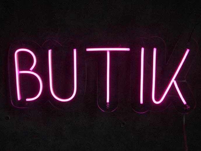 Neon Butik 51x20 podcinany kolor różowy