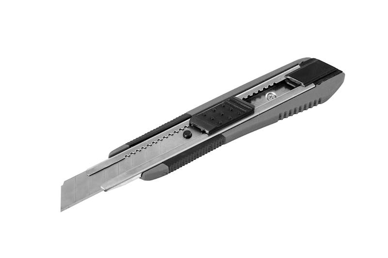 Nóż nożyk uniwersalny 18 mm 1 ostrze PRO