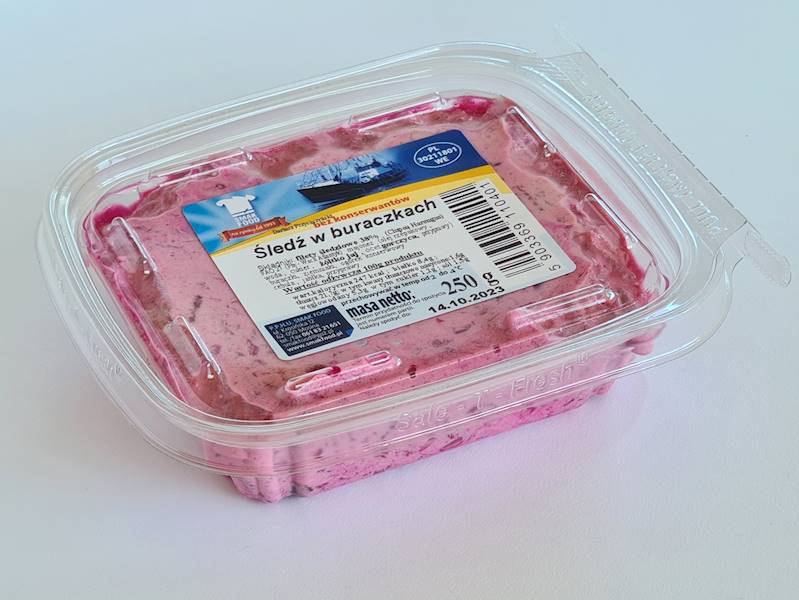 Śledź w buraczkach 250g