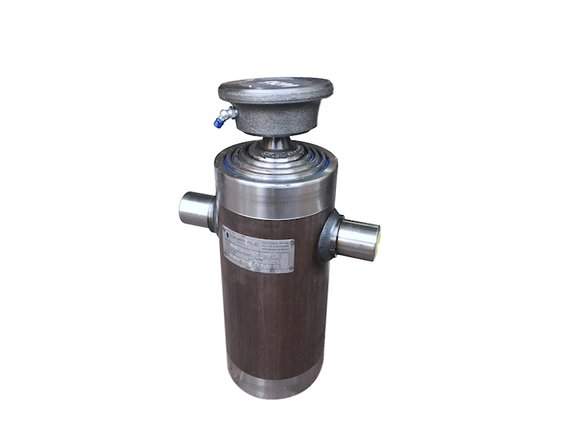 SIŁOWNIK 05 X1012  l=368  fi45 7,1 T fi40