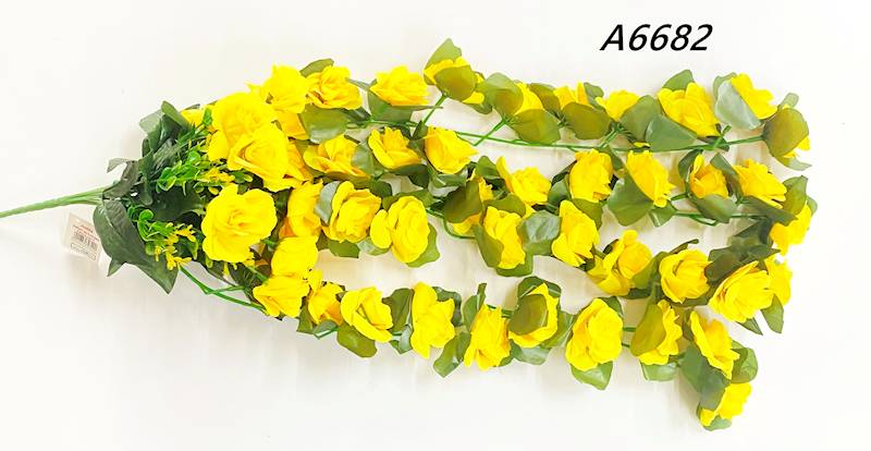 KWIATY SZTUCZNE ZWISAJĄCE