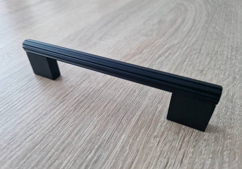 UCHWYT STRIPES BLACK • 160mm