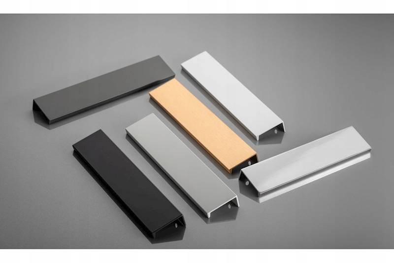 Uchwyt meblowy krawędziowy HEXI • Chrom • 192mm • 225mm