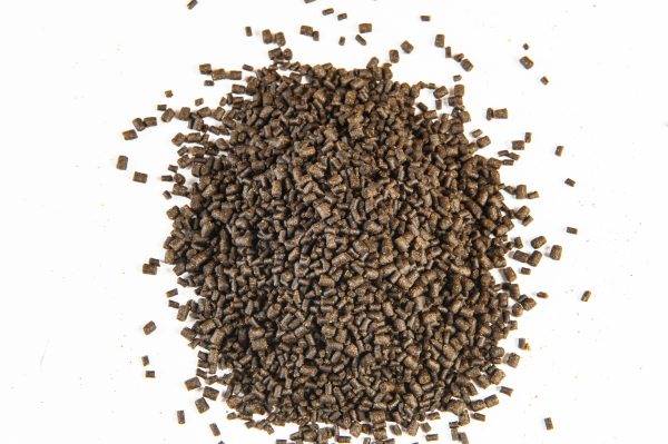 PELLET ZŁOTA RYBKA +4
