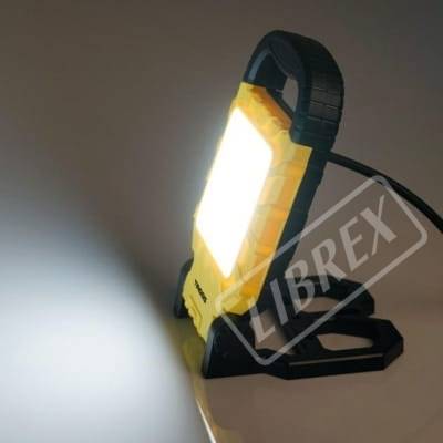 TS-1932 LAMPA ROBOCZA 20W 1400 /8