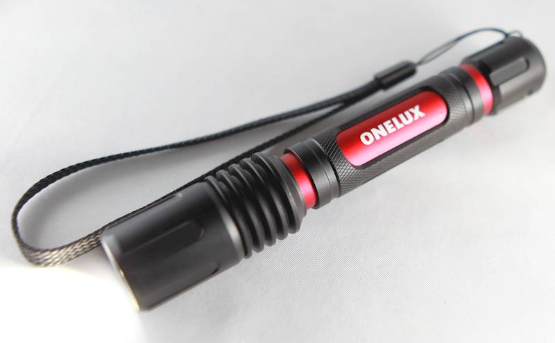 FL5037 LATARKA ONELUX ALU.ZOOM na 2xAA 5W 300lm