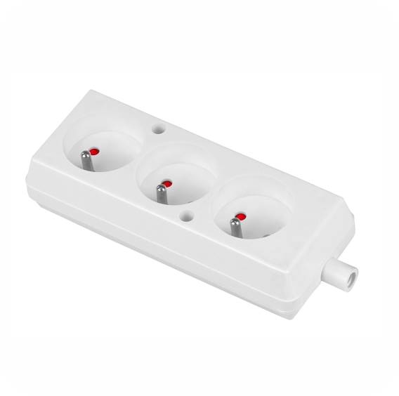 GNIAZDO PRZENOŚNE TRZYKROTNE 3X2P+Z GN-370