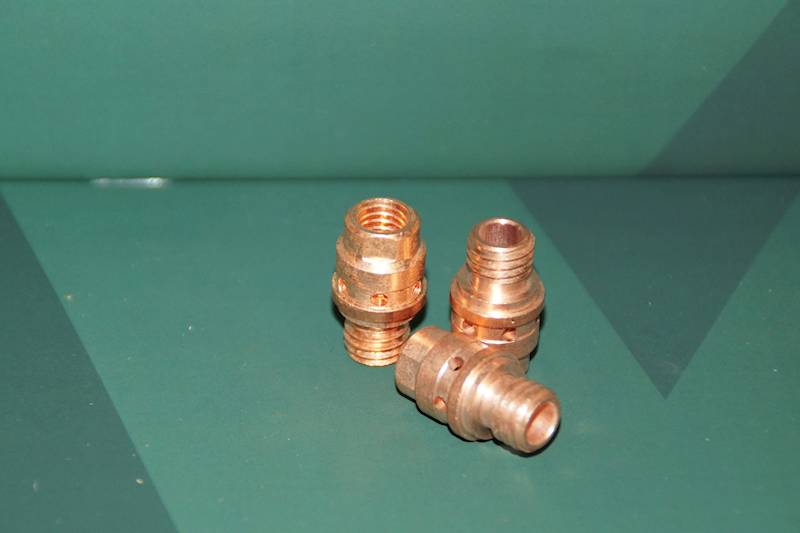 MIGATRONIC GNIAZDO KOŃCÓWKI PRĄDOWEJ MV400FKS 24mm