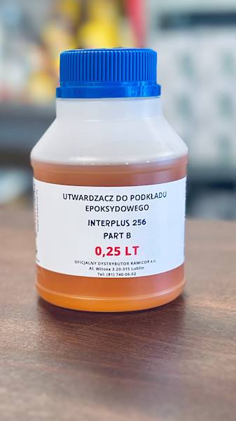 UTWARDZACZ DODATKOWY DO INTERPLUS 256 0,25LT