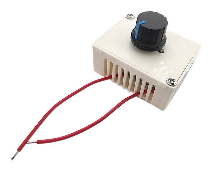 REGULATOR NAPIĘCIA 10-230VAC 500W W OBUDOWIE